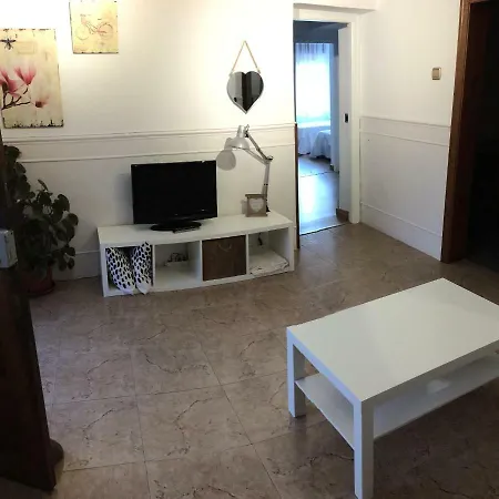 Pinos De * Cardes (Soto de Cangas)